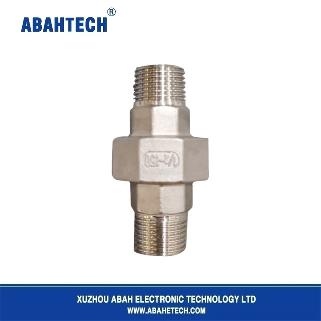 Threaded Fitting